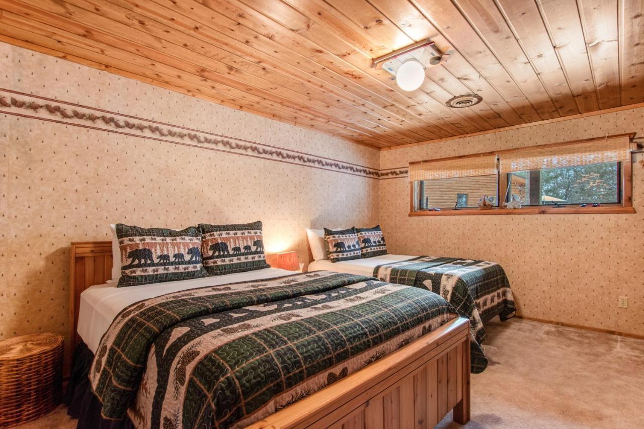 Sailor'S Point Lodge Eagle River Exterior photo
